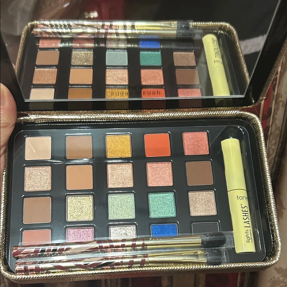 Tarte Sweet Tarte Eye Candy Palette with Mascara and 2 Brush Application 🎁💕 - Picture 5 of 6